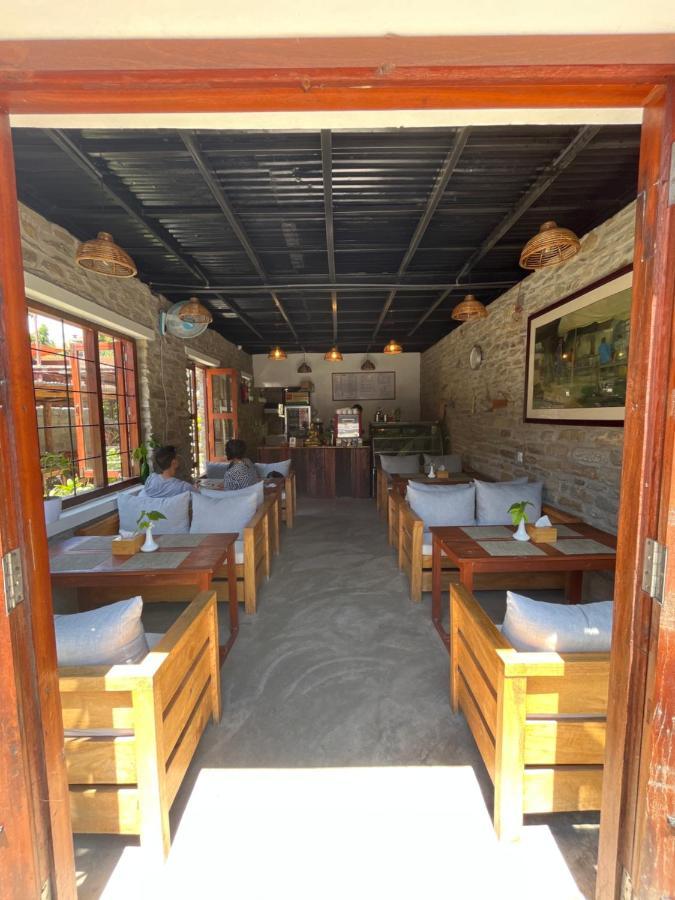 Nepali Cottage Guest House Pokhara Extérieur photo