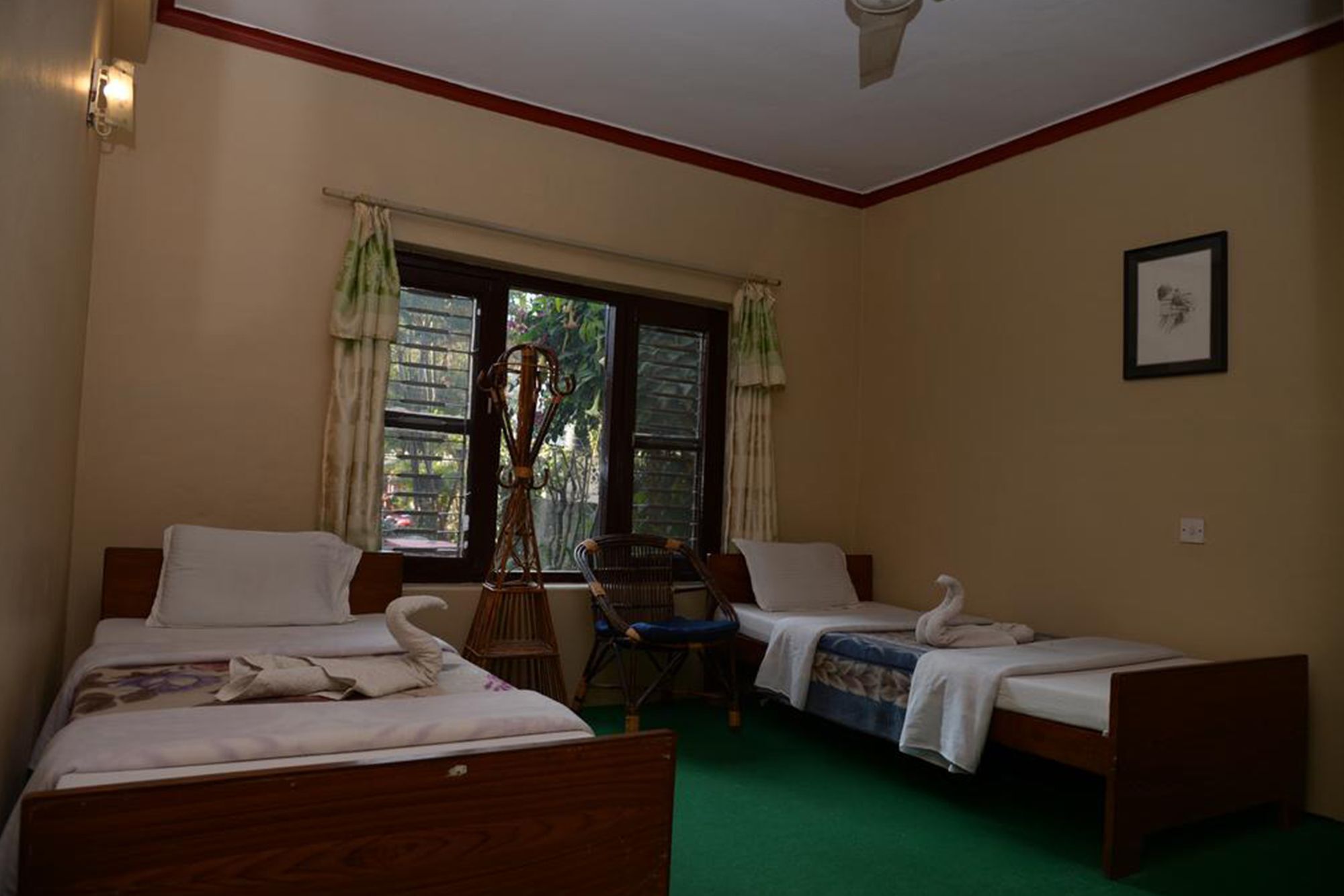 Nepali Cottage Guest House Pokhara Extérieur photo